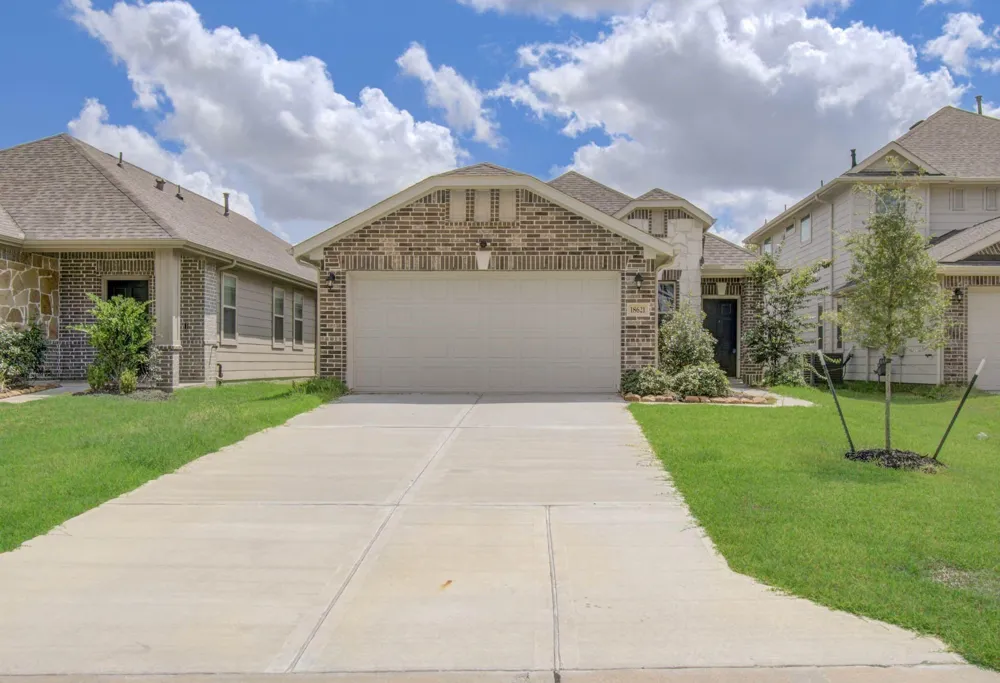 18621 Hunter William Way New Caney, TX 77357
