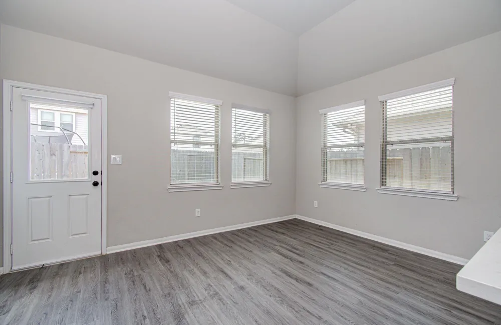 18621 Hunter William Way New Caney, TX 77357