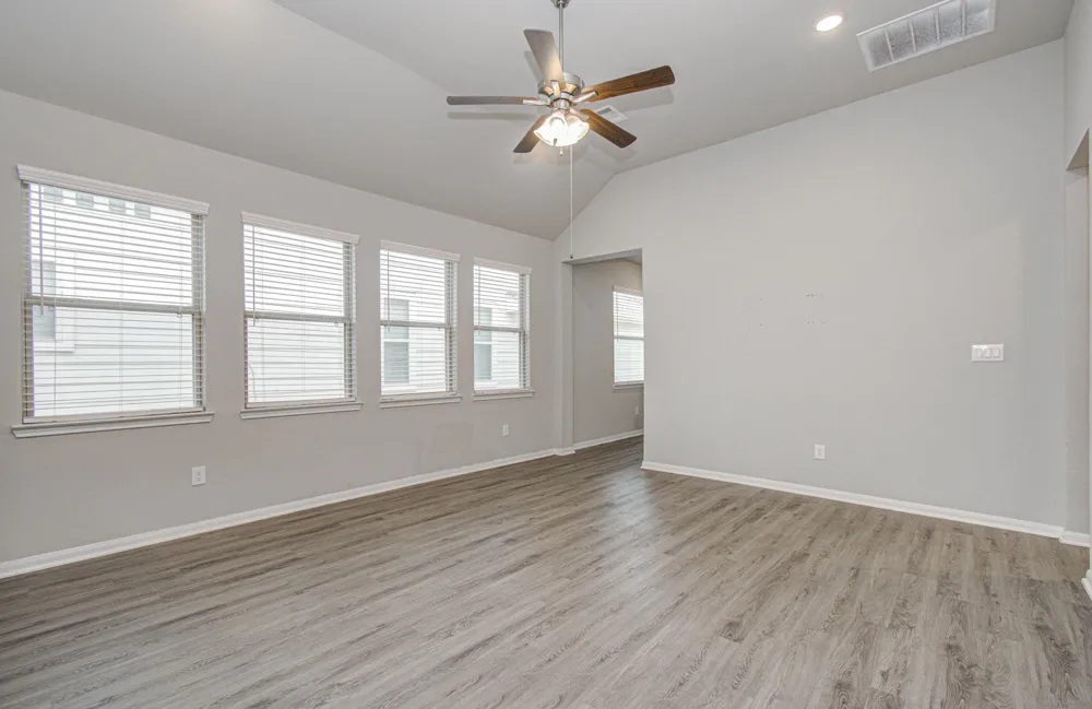 18621 Hunter William Way New Caney, TX 77357