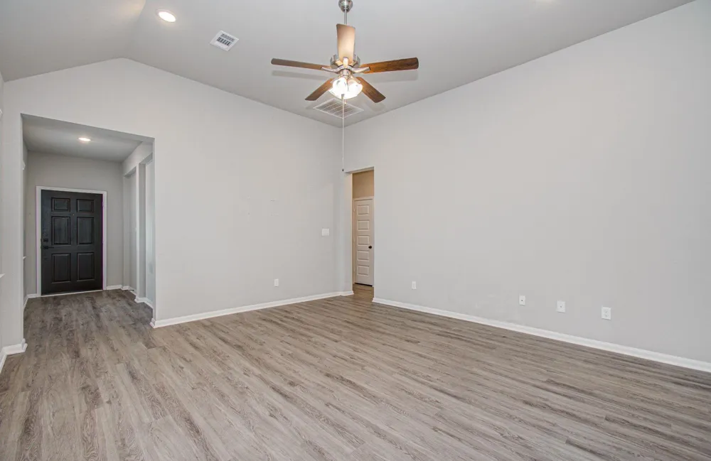 18621 Hunter William Way New Caney, TX 77357