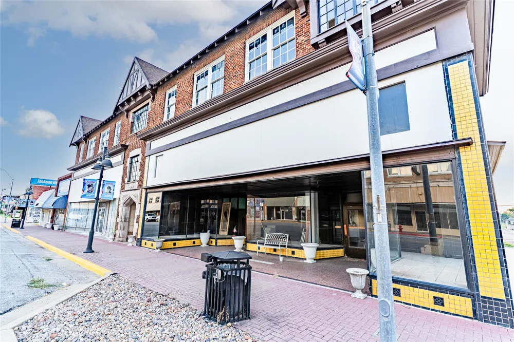 305 Main Street Bristow, OK 74010