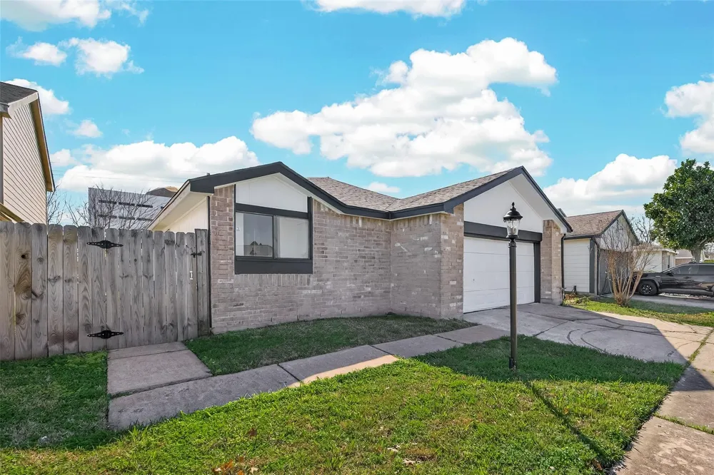 12817 Hill Branch Drive Houston, TX 77082