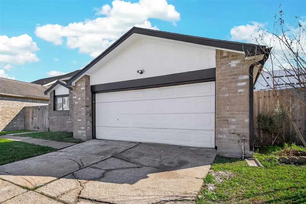 12817 Hill Branch Drive Houston, TX 77082
