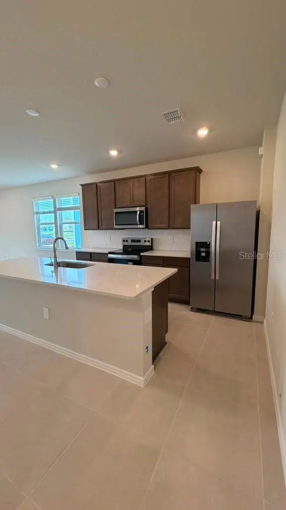 2273 SOUTHBURY DRIVE Kissimmee, FL 34744