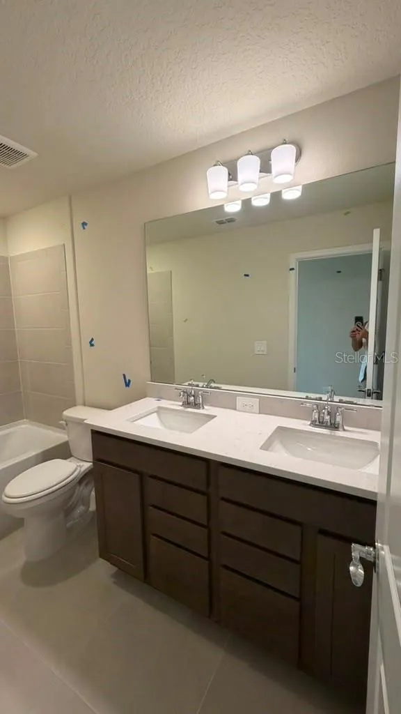 2273 SOUTHBURY DRIVE Kissimmee, FL 34744