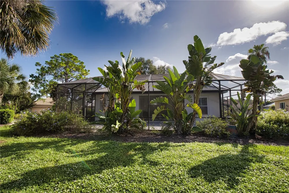 2319 FALCON TRACE LANE Nokomis, FL 34275