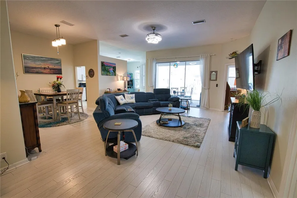 2319 FALCON TRACE LANE Nokomis, FL 34275