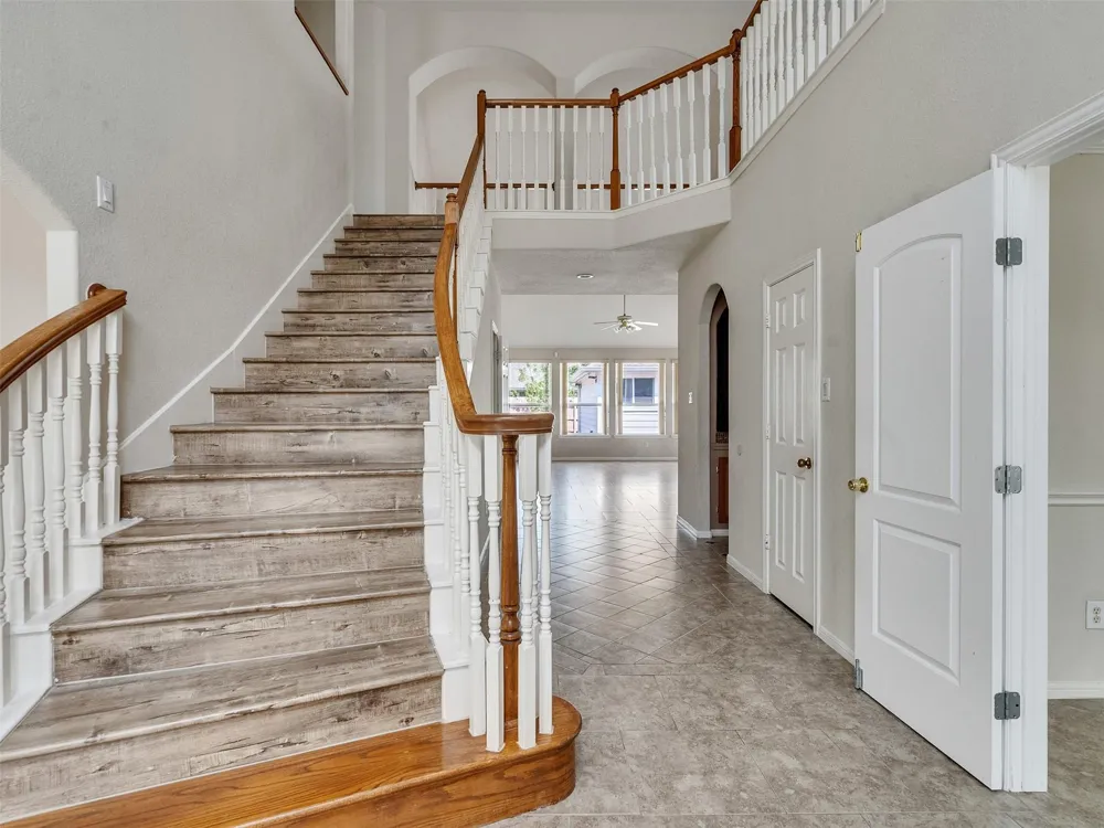 3902 Breaux Bridge Lane Sugar Land, TX 77479
