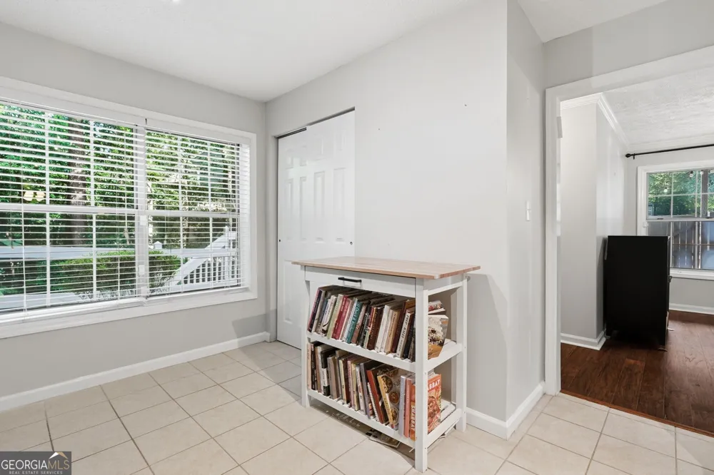 1402 N Crossing DR NE Atlanta, GA 30329