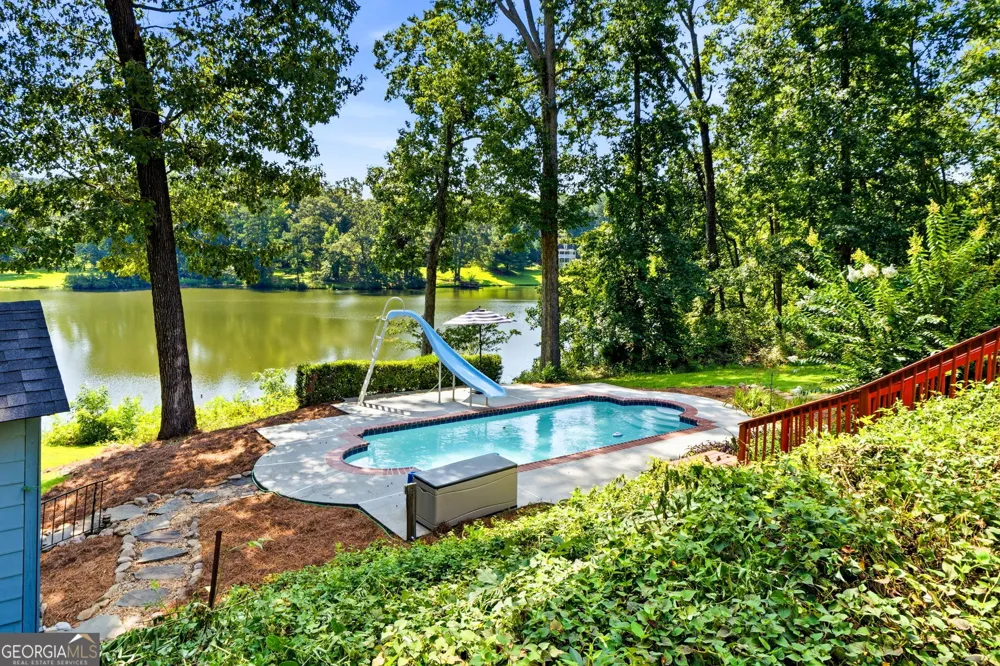 291 Flat Shoals Church RD Stockbridge, GA 30281