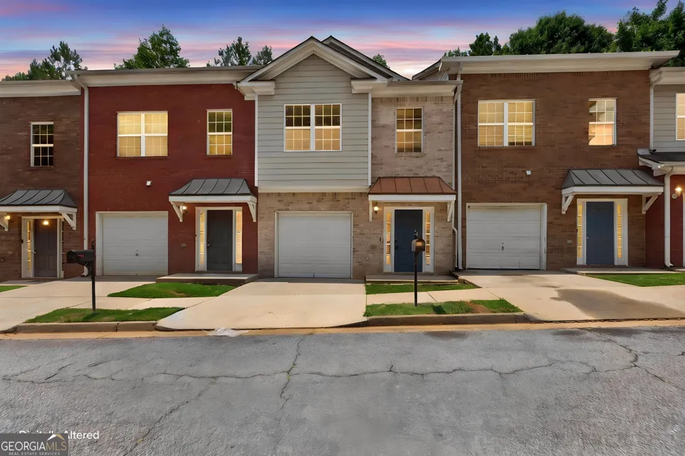 5019 Lower Elm ST South Fulton, GA 30349