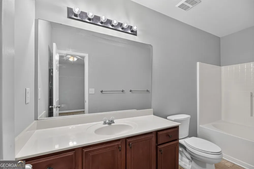 5019 Lower Elm ST South Fulton, GA 30349