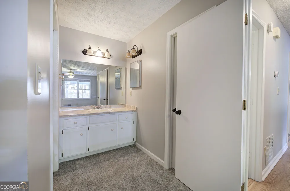 530 Cove RD Canton, GA 30114