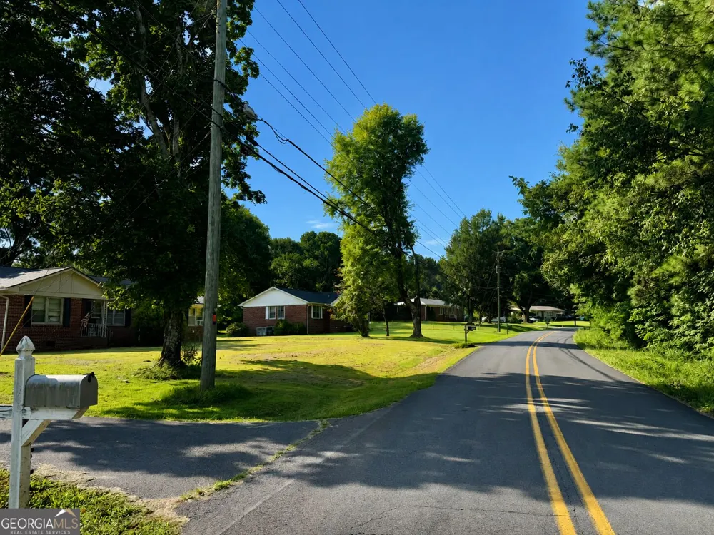 296 Goodwin DR Summerville, GA 30747