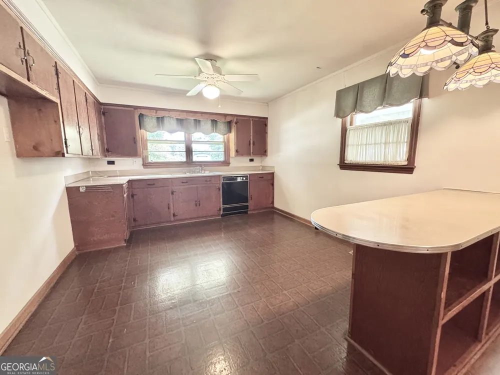 296 Goodwin DR Summerville, GA 30747