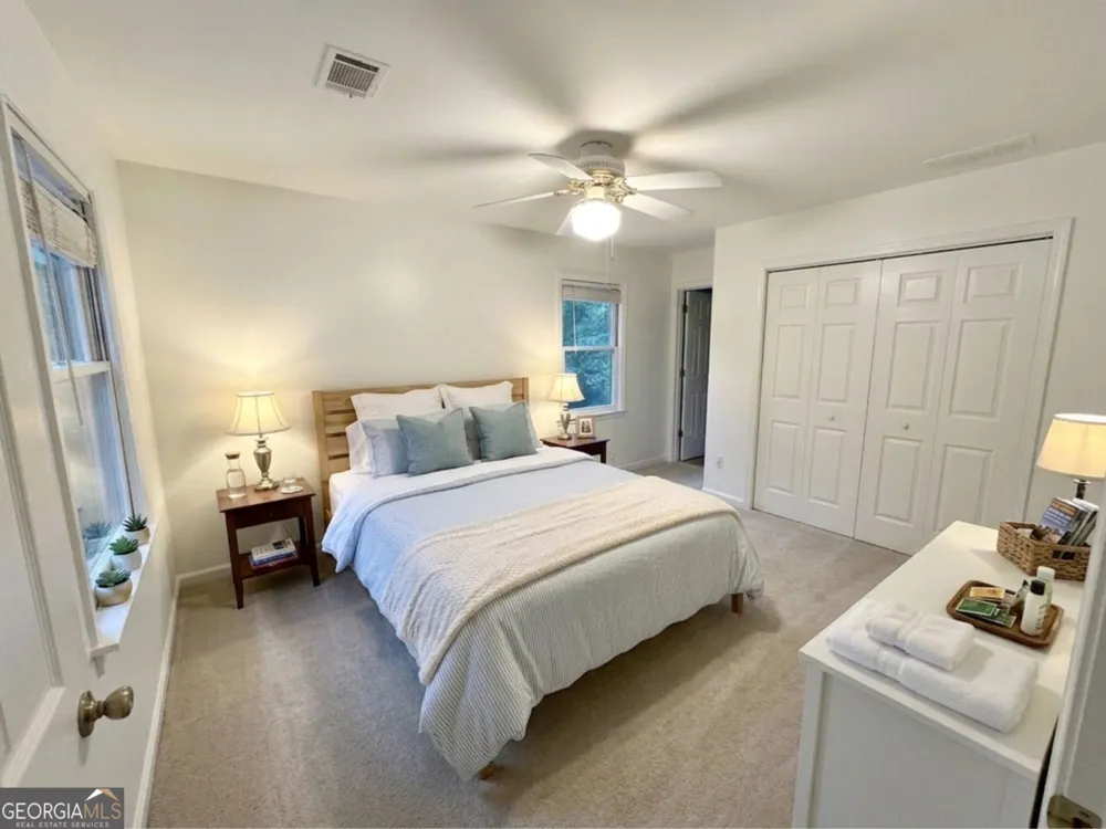1439 Cambridge CMN Decatur, GA 30033