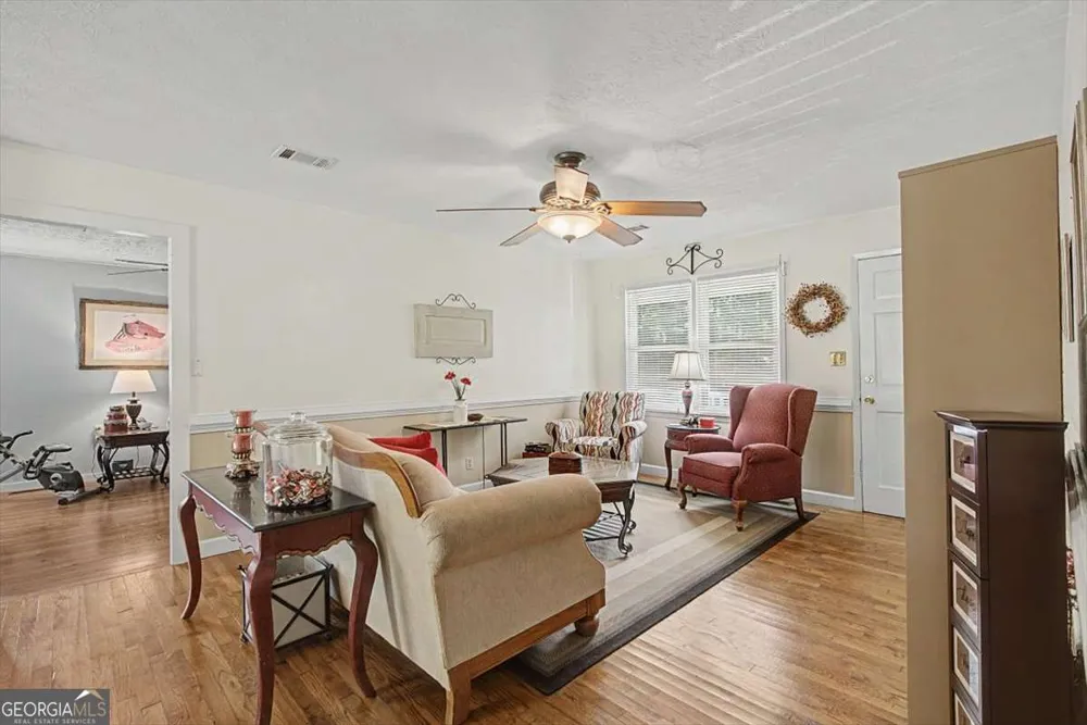 32 Watkins RD Newnan, GA 30263