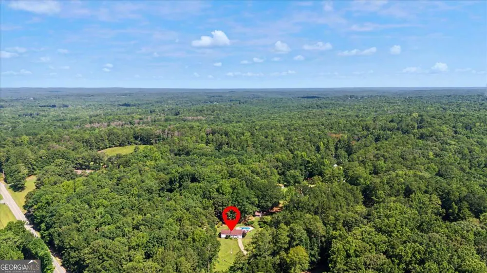 32 Watkins RD Newnan, GA 30263