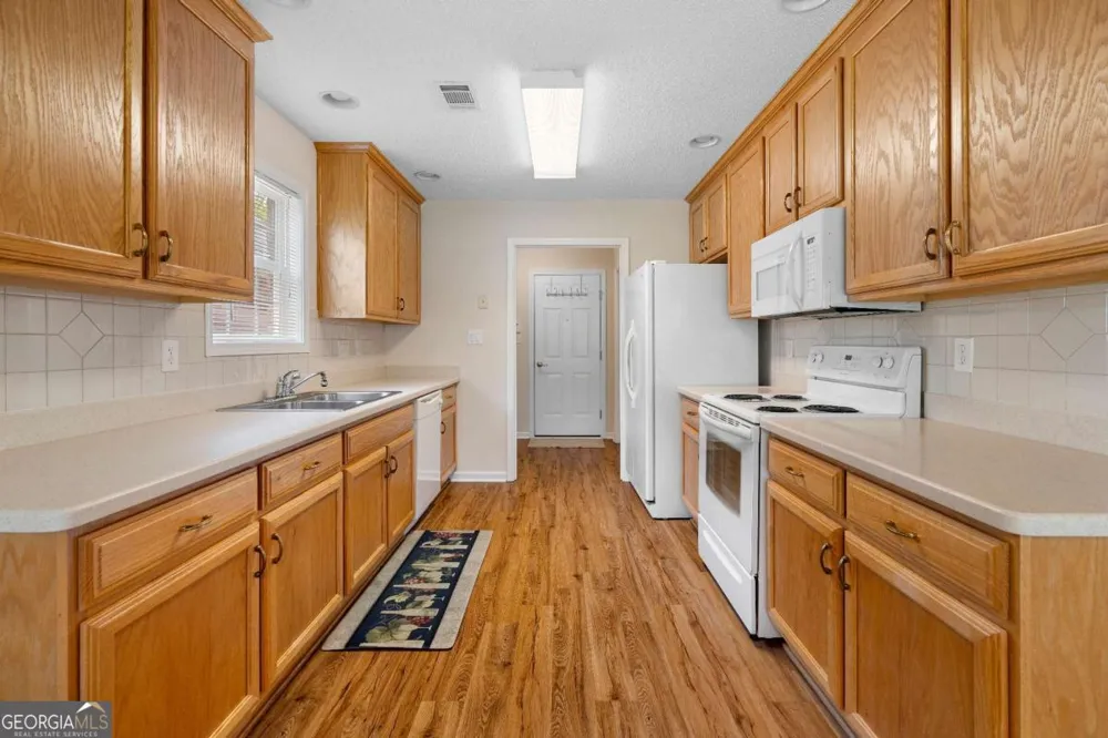 235 Prominent LOOP McDonough, GA 30253