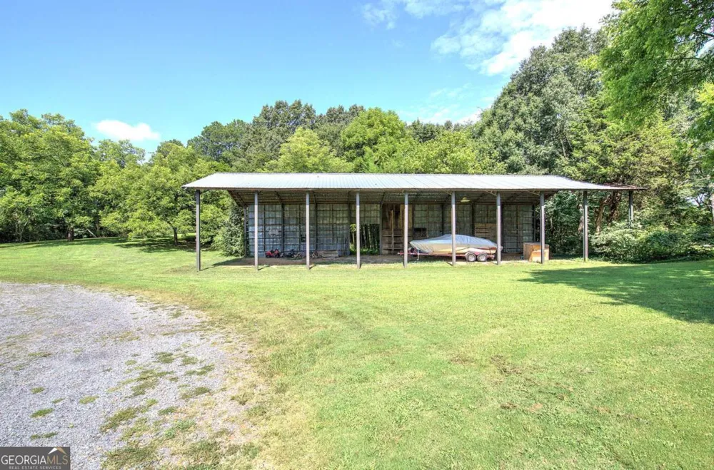 5247 Roland Hayes PKWY SW Calhoun, GA 30701