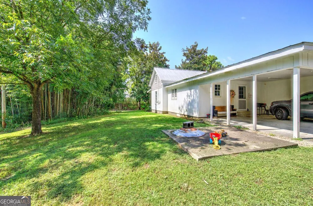 5247 Roland Hayes PKWY SW Calhoun, GA 30701