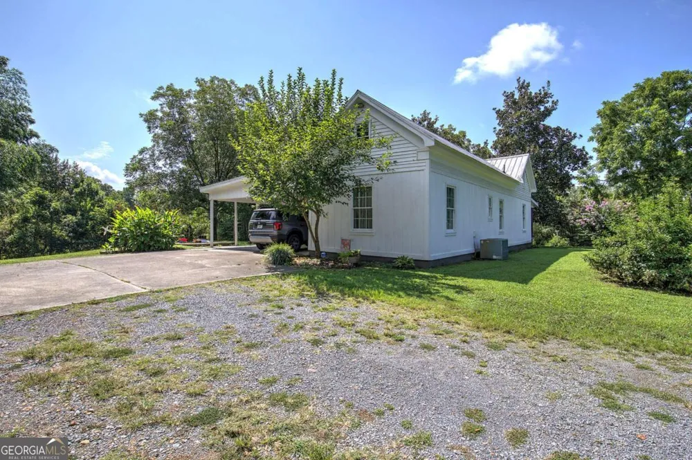 5247 Roland Hayes PKWY SW Calhoun, GA 30701
