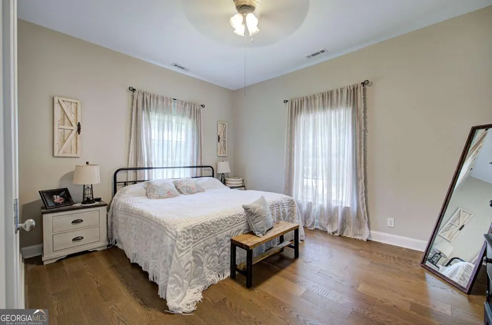 5247 Roland Hayes PKWY SW Calhoun, GA 30701