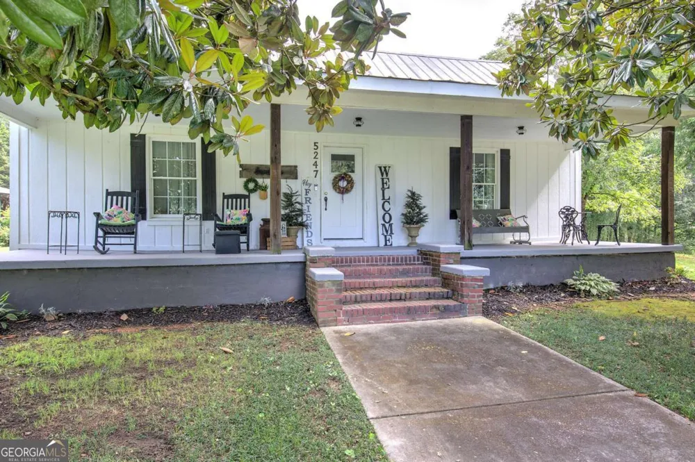 5247 Roland Hayes PKWY SW Calhoun, GA 30701