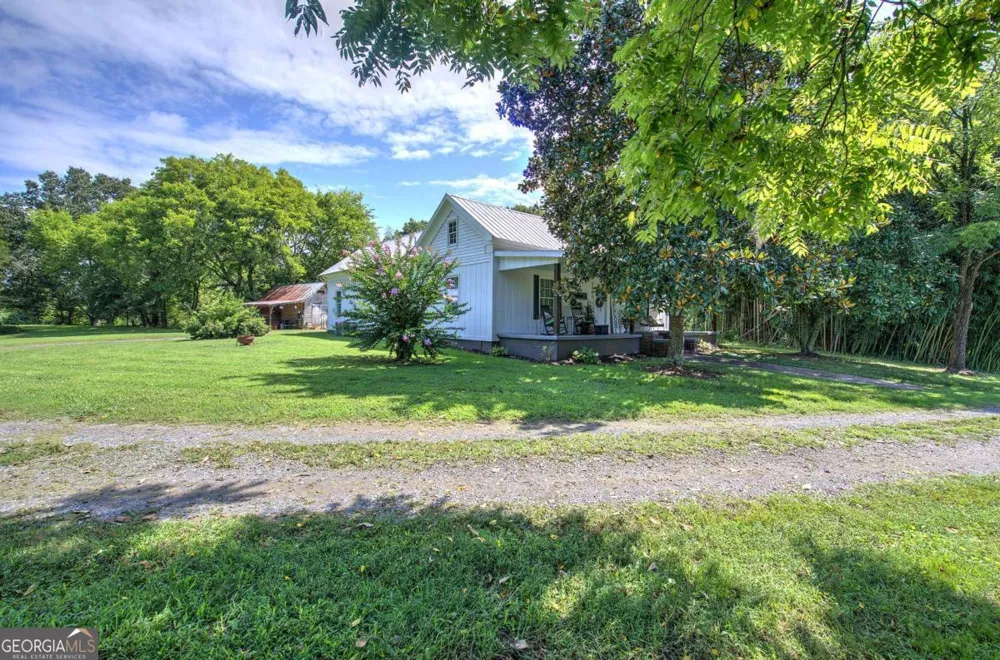 5247 Roland Hayes PKWY SW Calhoun, GA 30701