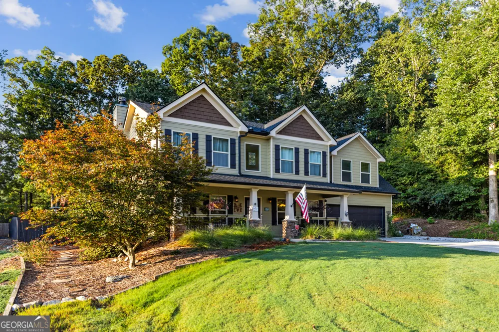 541 Greenridge LN Loganville, GA 30052