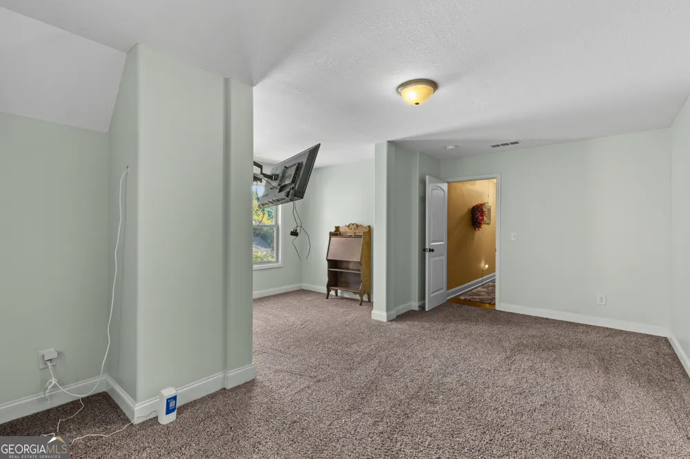 541 Greenridge LN Loganville, GA 30052