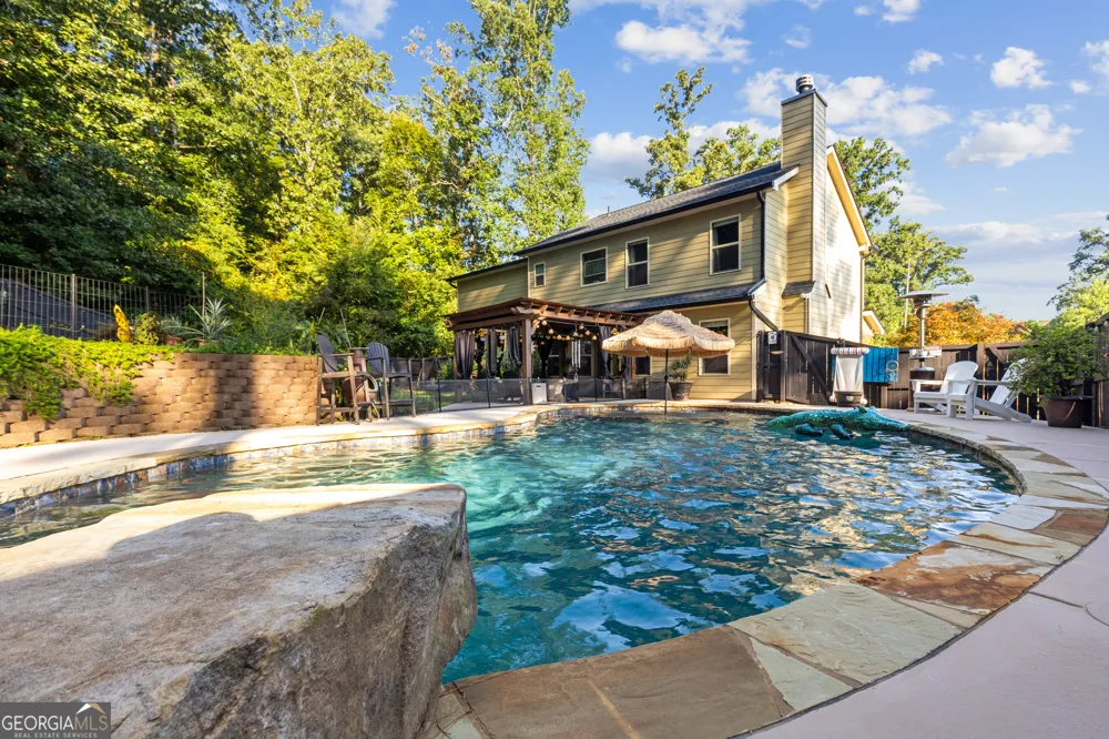541 Greenridge LN Loganville, GA 30052