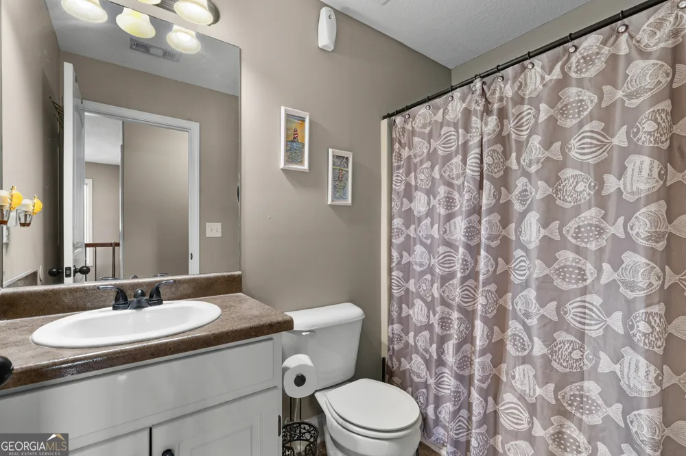 541 Greenridge LN Loganville, GA 30052