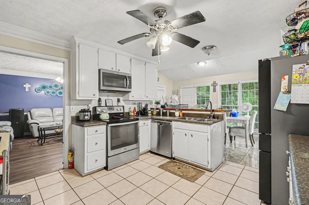 5152 Panola Mill DR Lithonia, GA 30038