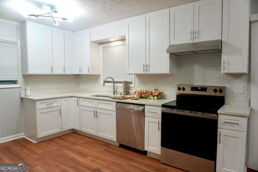 5122 Martindale Lane Stone Mountain, GA 30088