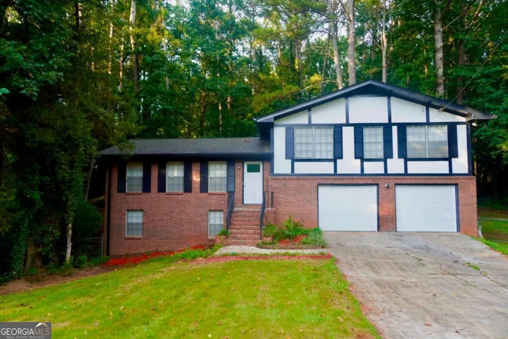 5122 Martindale Lane Stone Mountain, GA 30088