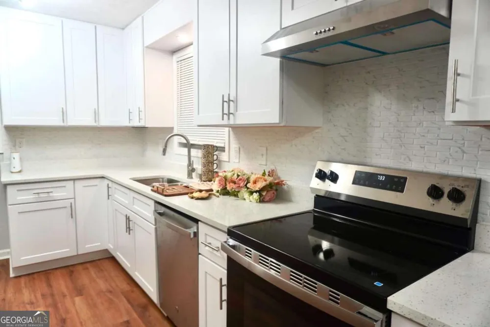 5122 Martindale Lane Stone Mountain, GA 30088