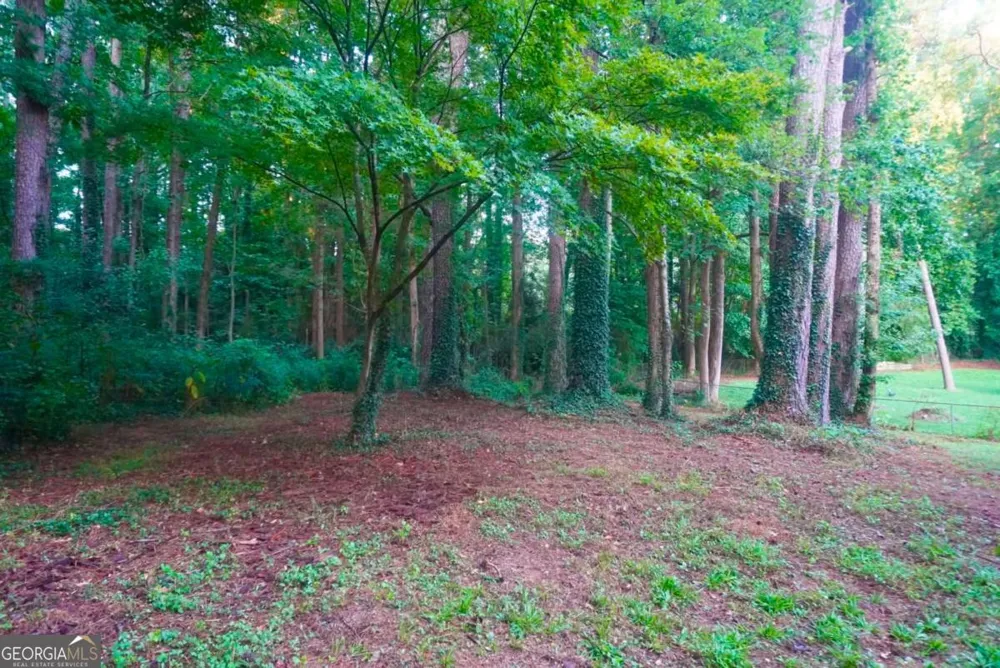 5122 Martindale Lane Stone Mountain, GA 30088
