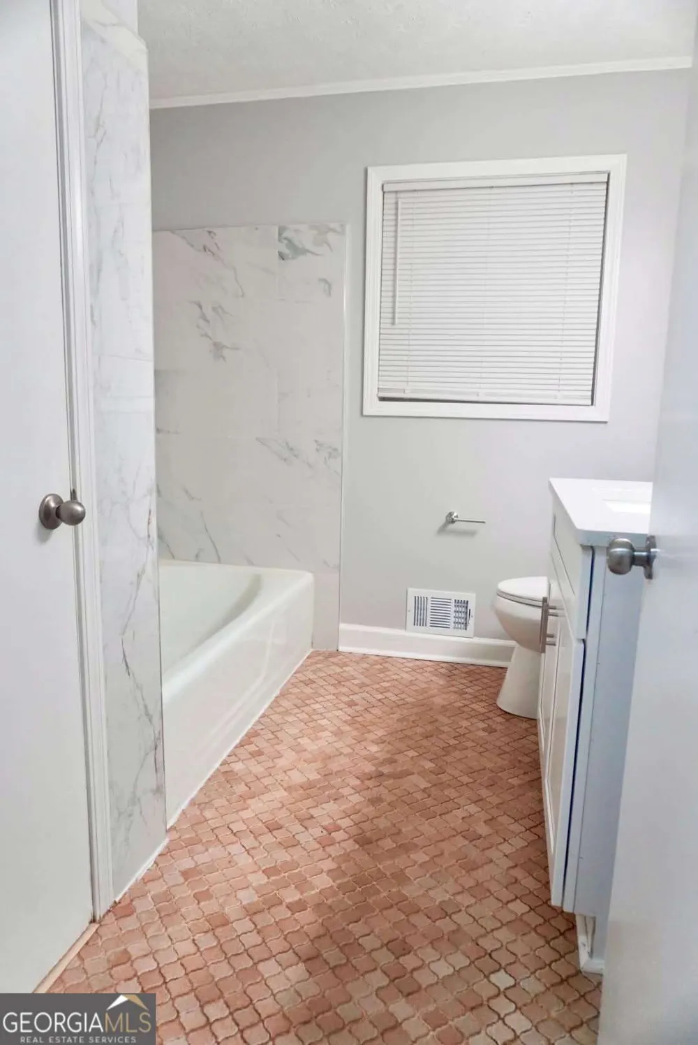 5122 Martindale Lane Stone Mountain, GA 30088