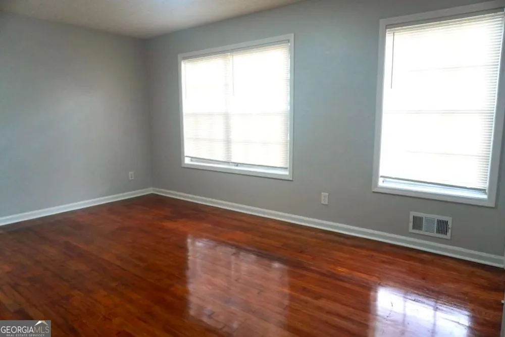 5122 Martindale Lane Stone Mountain, GA 30088