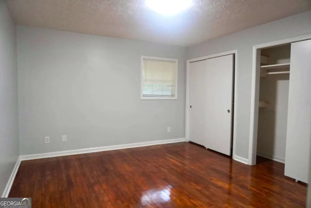5122 Martindale Lane Stone Mountain, GA 30088