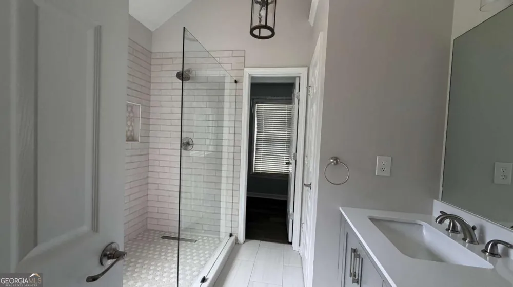 1755 Katrina Jo Ann CIR Dacula, GA 30019