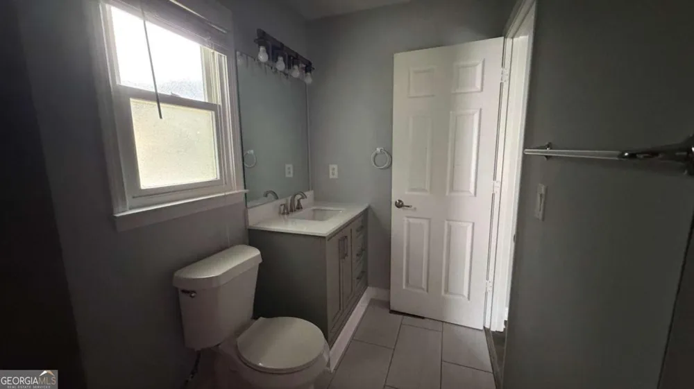 1755 Katrina Jo Ann CIR Dacula, GA 30019
