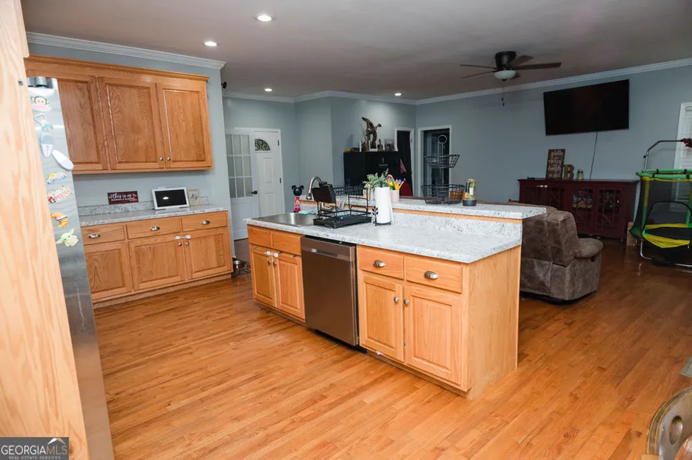 28 Oak Ridge DR Butler, GA 31006