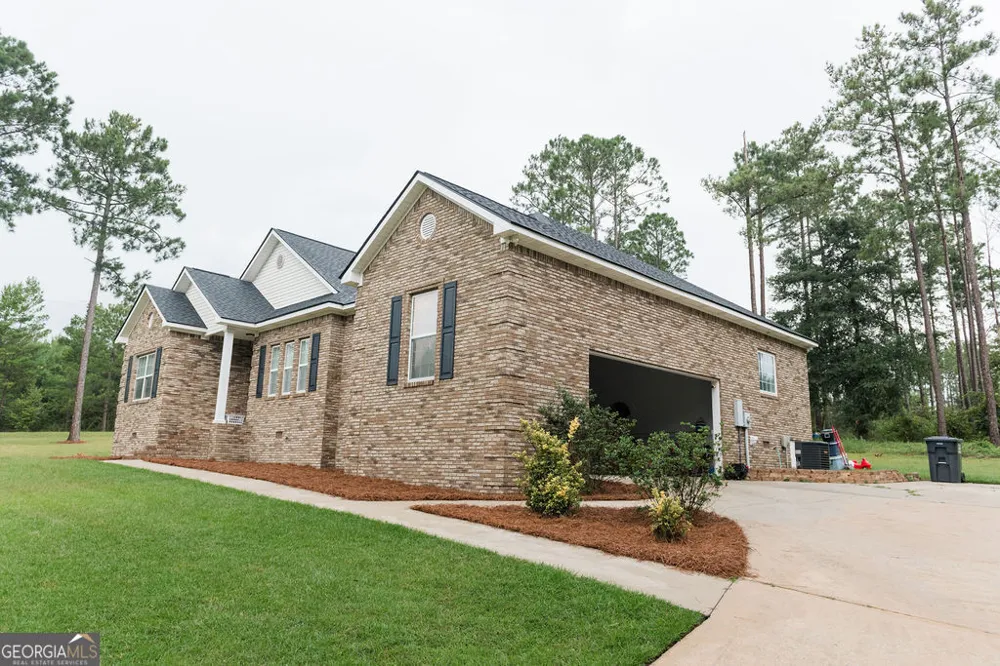 28 Oak Ridge DR Butler, GA 31006