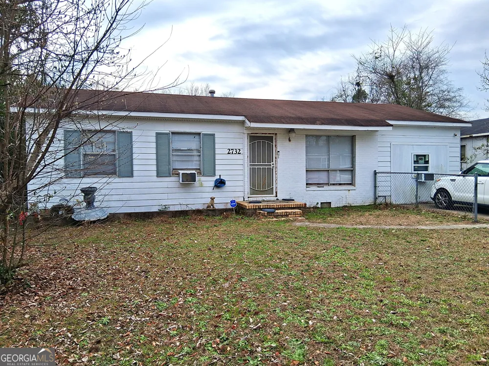 2732 Village Green LN Macon, GA 31206