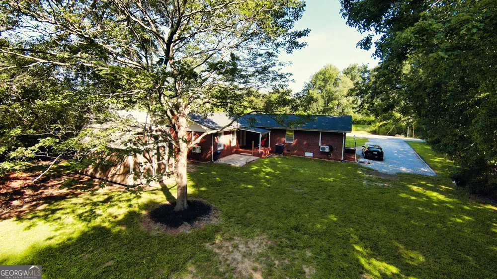 156 Lakeshore DR Braselton, GA 30517