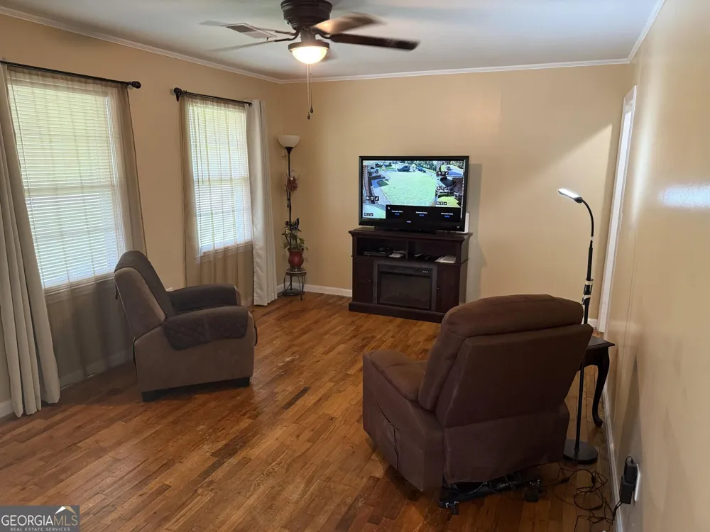 156 Lakeshore DR Braselton, GA 30517
