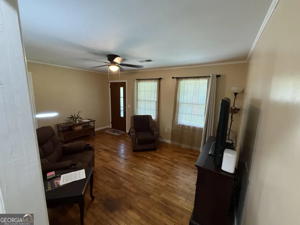 156 Lakeshore DR Braselton, GA 30517