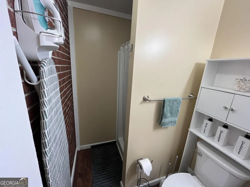 156 Lakeshore DR Braselton, GA 30517